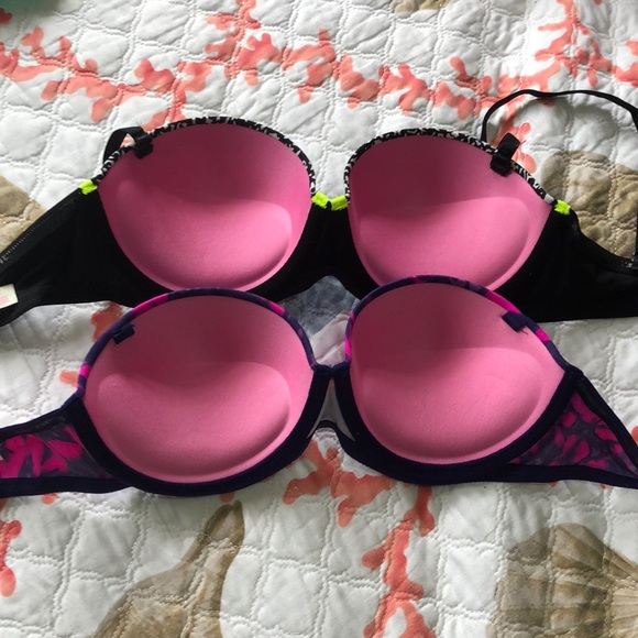 Victoria’s Secret bras - Picture 2 of 3